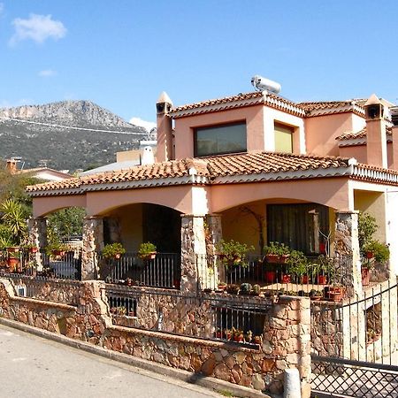 B&B Villa Tancau Santa Maria Navarrese Buitenkant foto