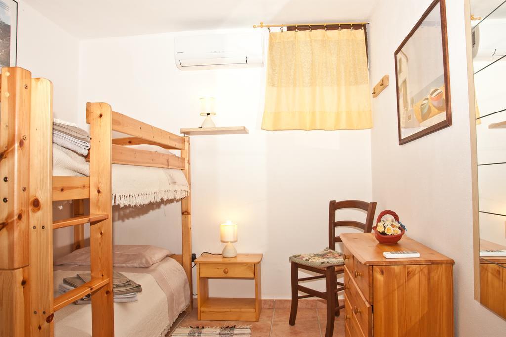 B&B Villa Tancau Santa Maria Navarrese Kamer foto